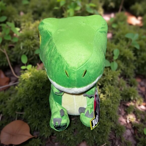 NWT 2022 Jurassic Park World Plush Green Velociraptor Dinosaur 6” Soft Dominion - Picture 5 of 5